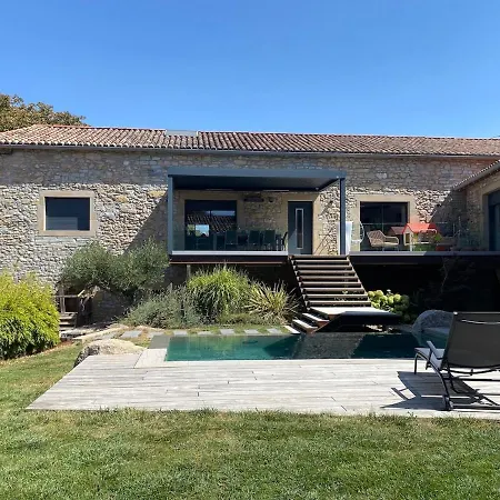 De Egines Villa