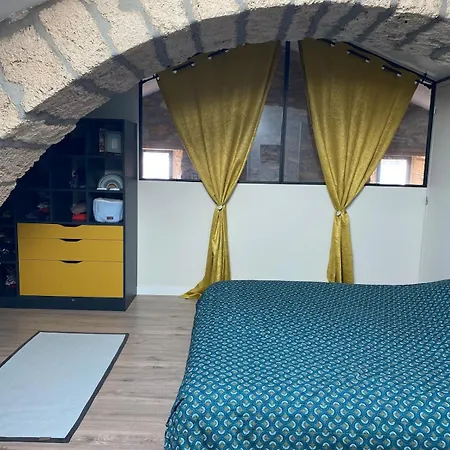 Villa De Egines *